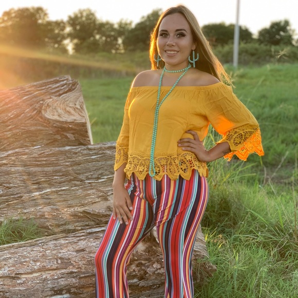 Crochet Crop Top - Picture 5 of 6